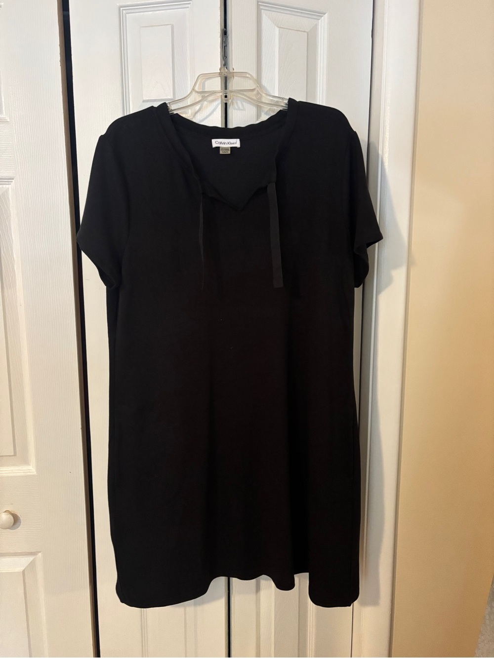 Calvin Klein Black Short Sleeve Dress
